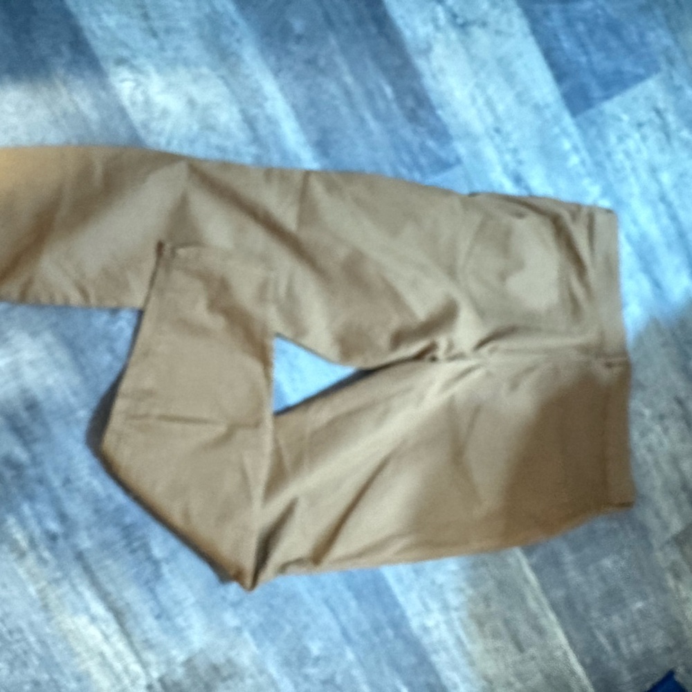 a.n.a Women's Casual Pants in Camel